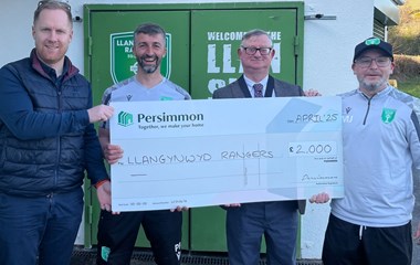 Persimmon Llangynwyd